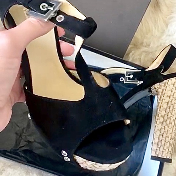 Gianni Ferrante Black Suede Platform Sandals - Picture 7 of 12